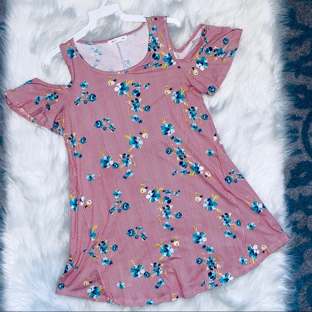 Clearance! Red Floral Stripe Cold Shoulder Top